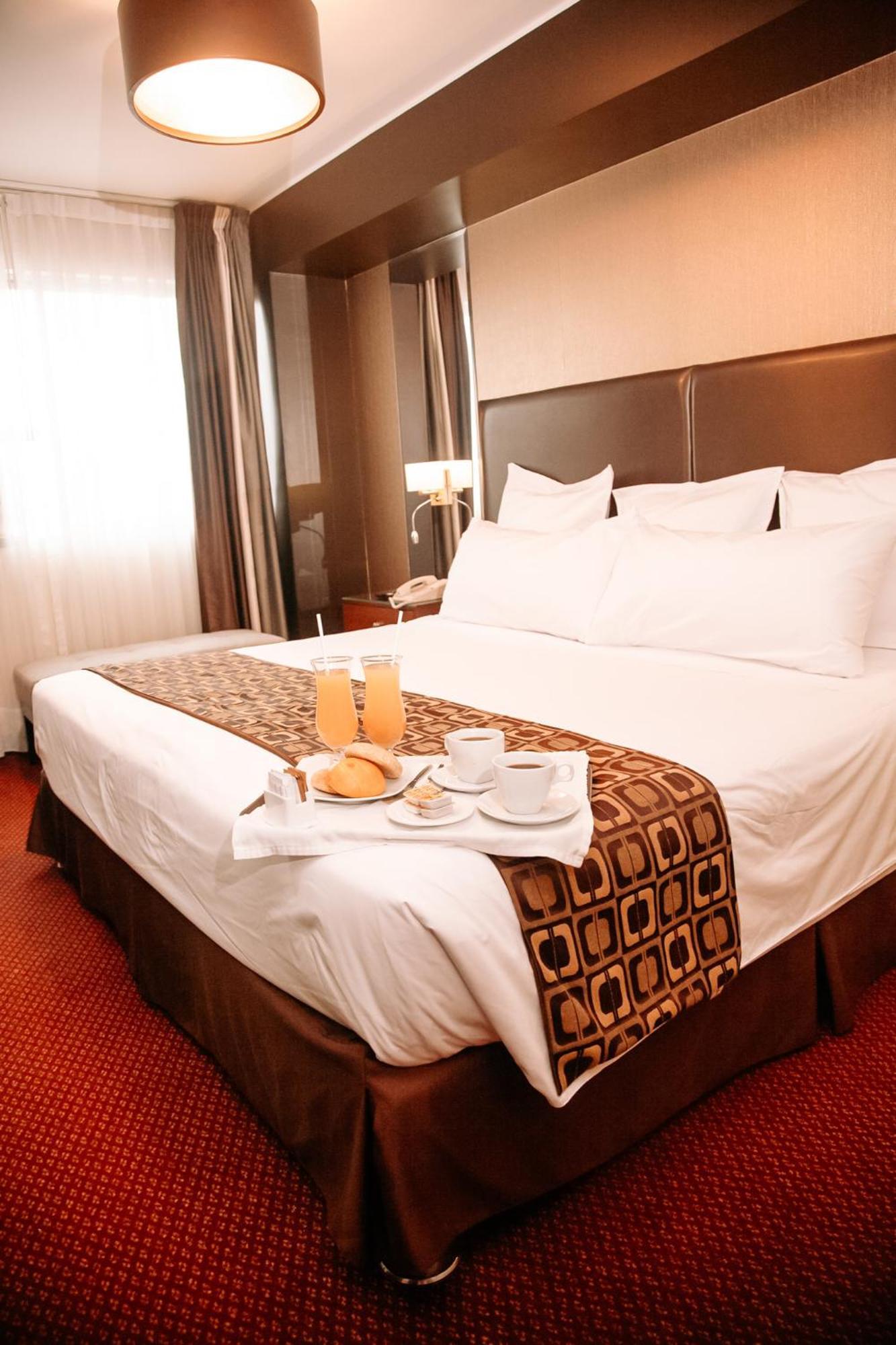 Hotel Carrera Лима Екстериор снимка
